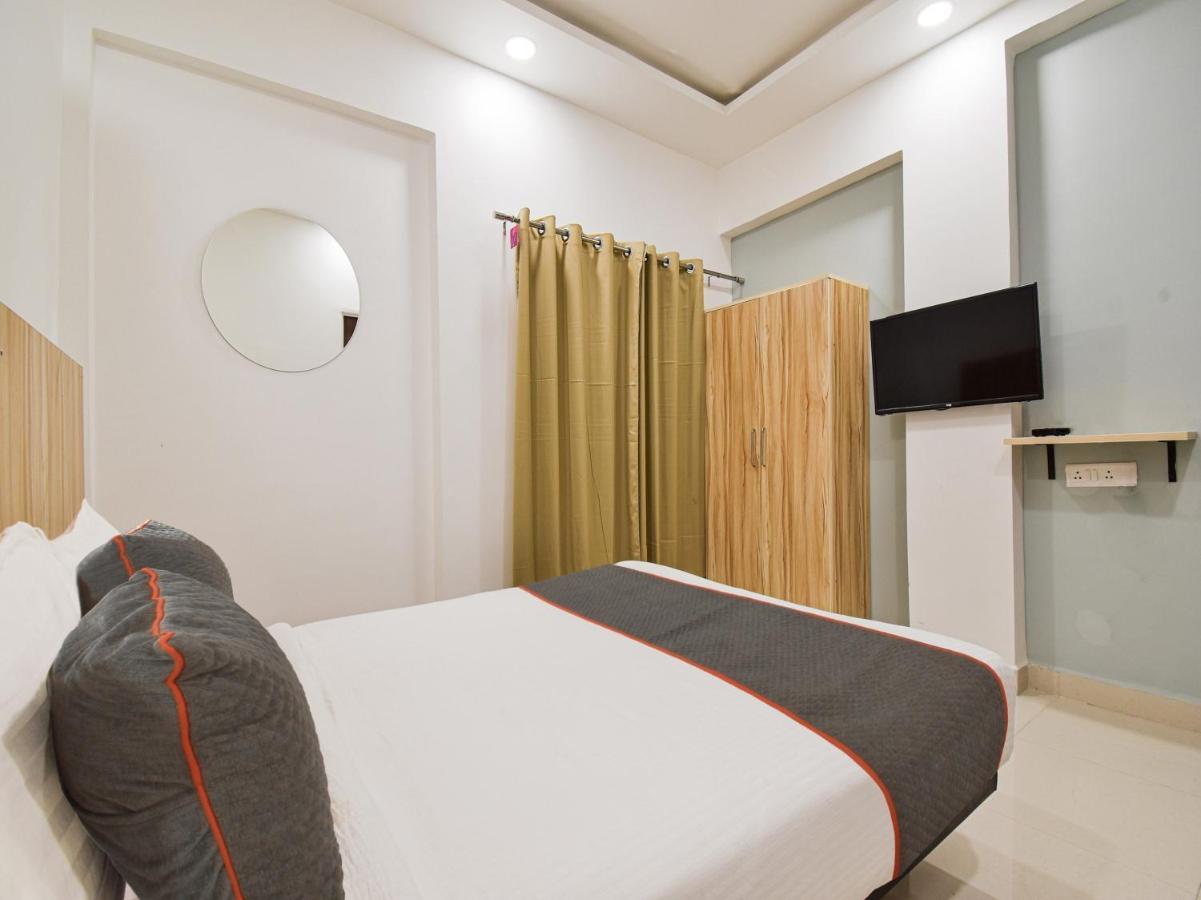 Oyo Townhouse 498 Hotel Western Nagpur Eksteriør bilde
