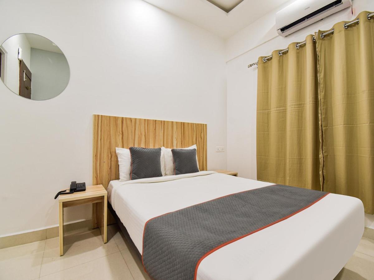 Oyo Townhouse 498 Hotel Western Nagpur Eksteriør bilde