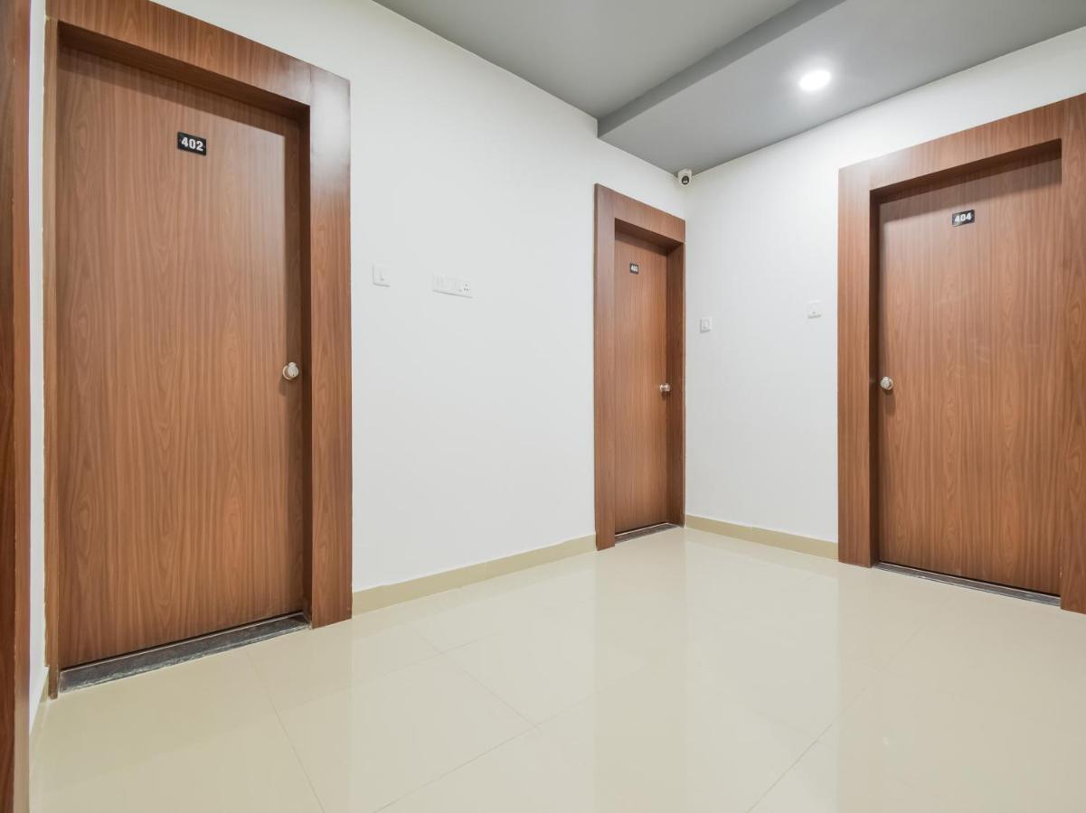 Oyo Townhouse 498 Hotel Western Nagpur Eksteriør bilde