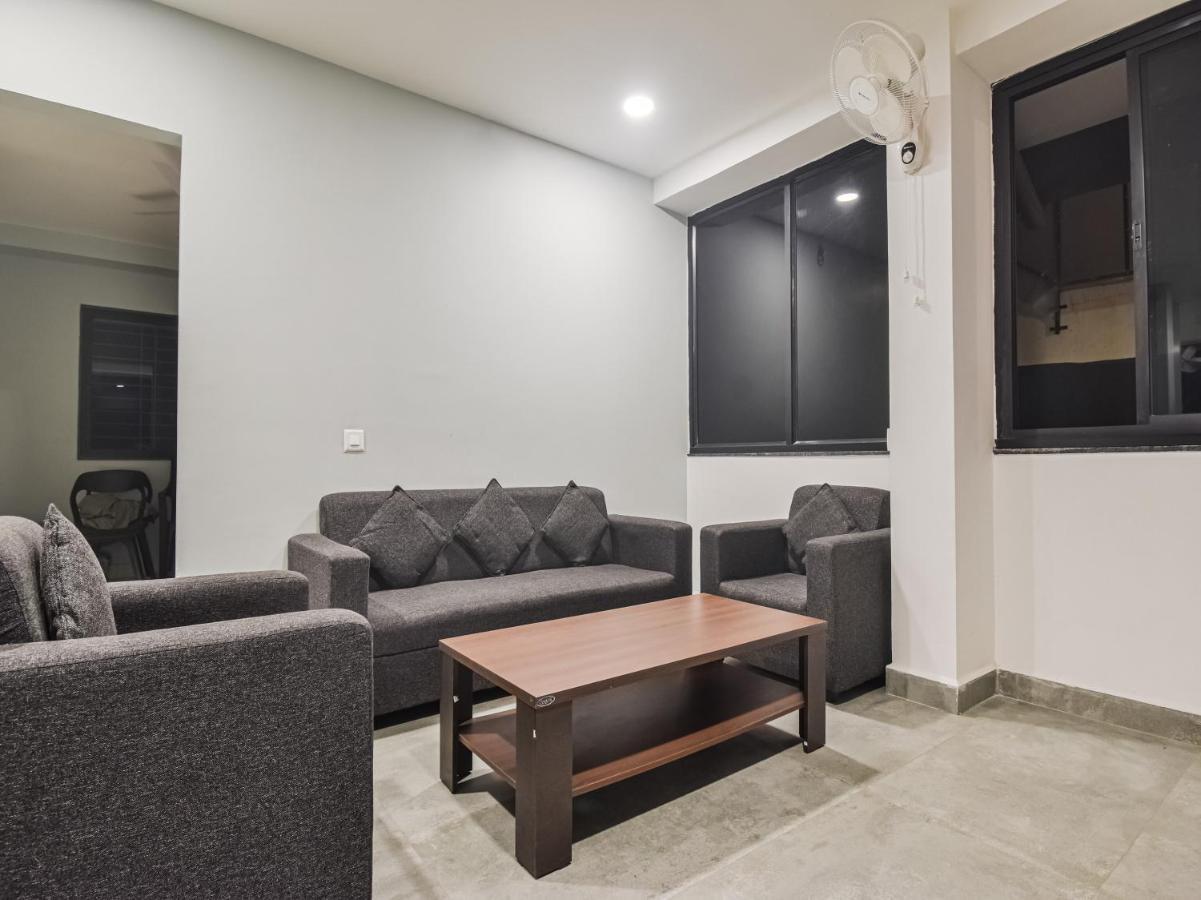 Oyo Townhouse 498 Hotel Western Nagpur Eksteriør bilde